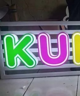 costum neon akrilik